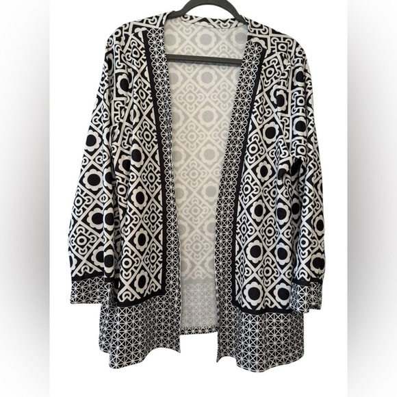 Bloomchic Geometric Print Kimono Jacket - Picture 6 of 12